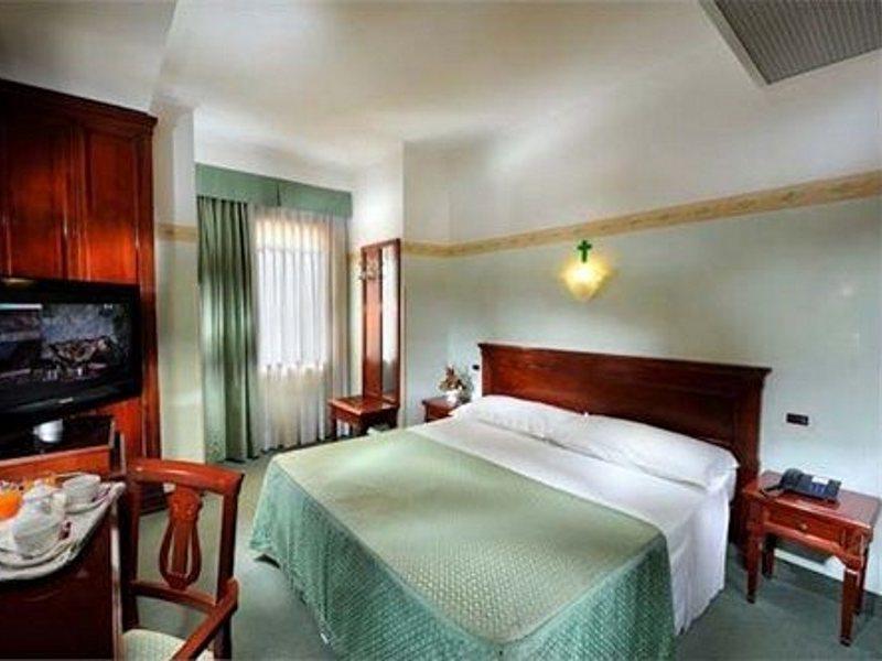 Hotel Russo Palace Venetië-Lido Buitenkant foto