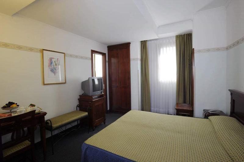 Hotel Russo Palace Venetië-Lido Buitenkant foto