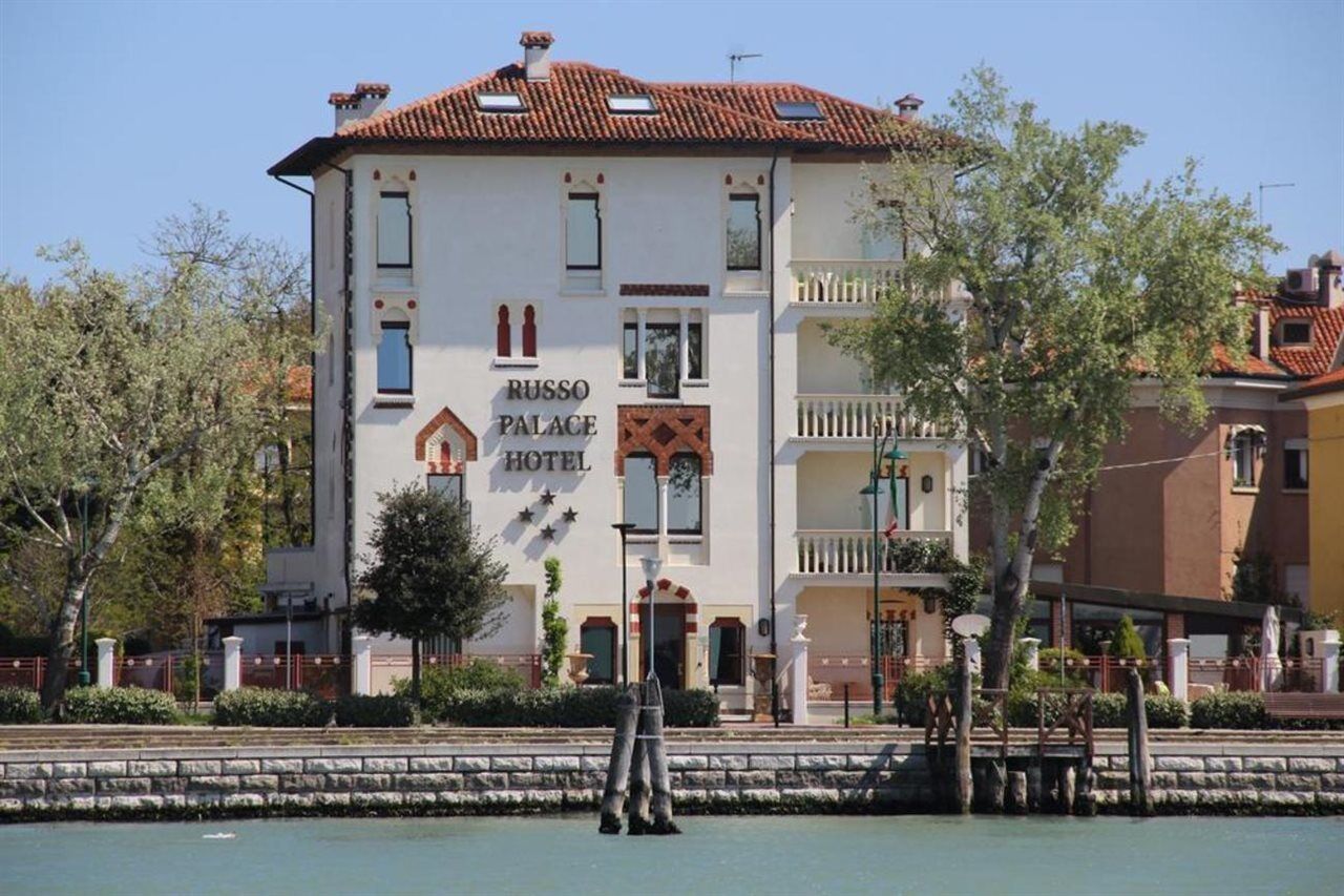 Hotel Russo Palace Venetië-Lido Buitenkant foto